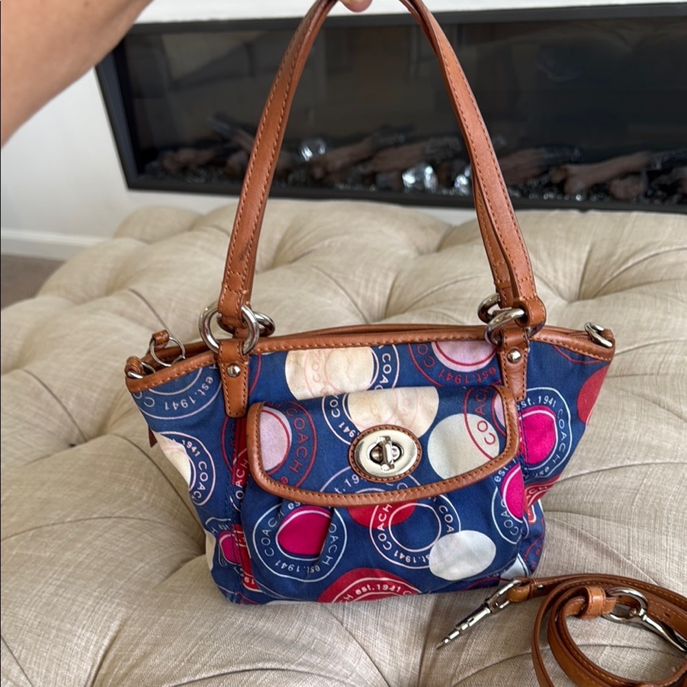 Coach Blue and Pink Shoulder Bag with Signature Design - Picture 2 of 9